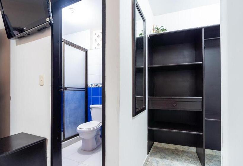 חדר סטנדרט לשלושה, Ayenda Union