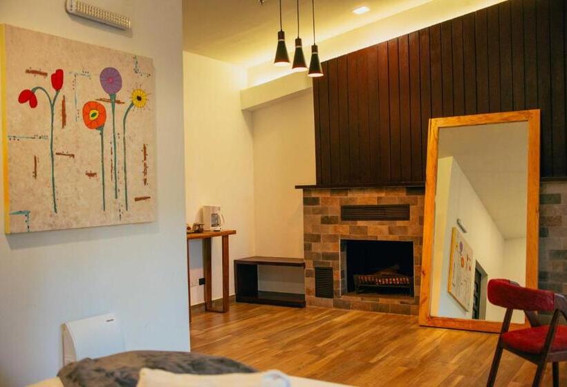 جناح مطلّ علي الحديقة, Casa 1800 Cerro Verde