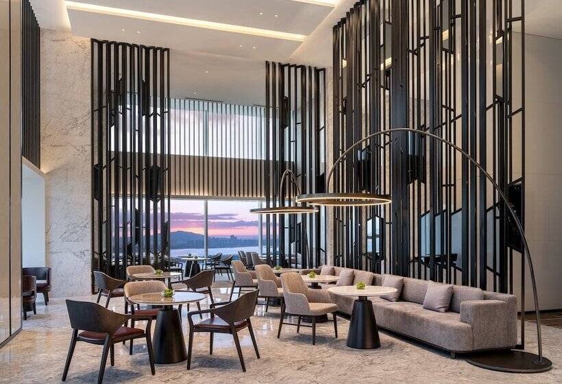 Королевский Люкс, Crowne Plaza Xiamen Jimei Seaview, An Ihg Hotel Free Mini Bar