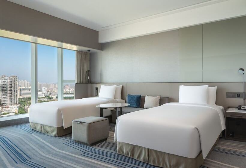 标准间, Crowne Plaza Xiamen Jimei Seaview, An Ihg Hotel Free Mini Bar