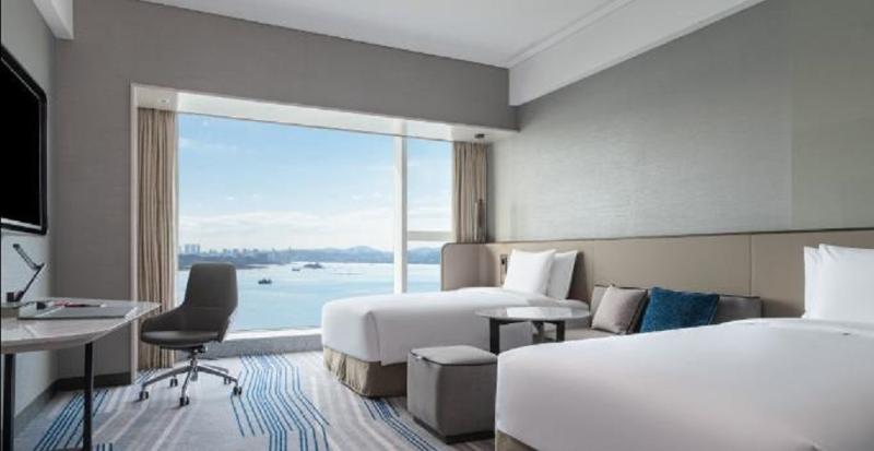 Номер Стандарт, Crowne Plaza Xiamen Jimei Seaview, An Ihg Hotel Free Mini Bar