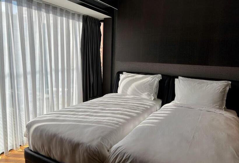 اتاق استاندارد, Manami