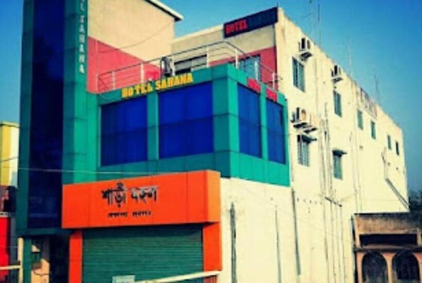 חדר קלאסי לשלושה, Pop 82712 Gangamoyee