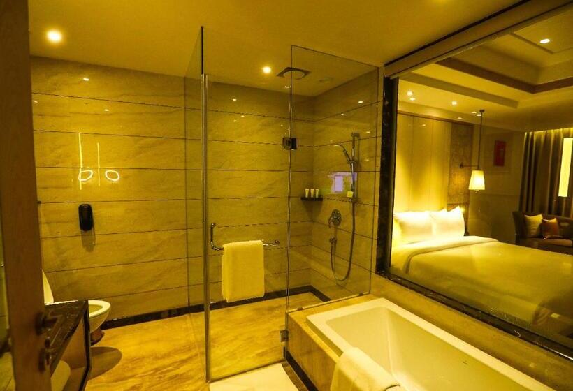 سوییت جونیور, Radisson Bhopal