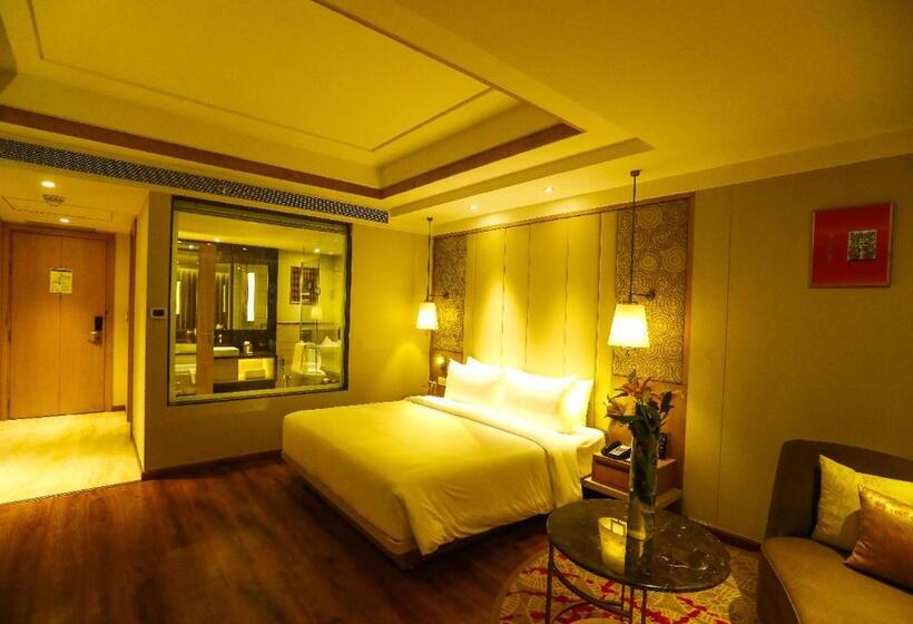 ジュニアスイート, Radisson Bhopal