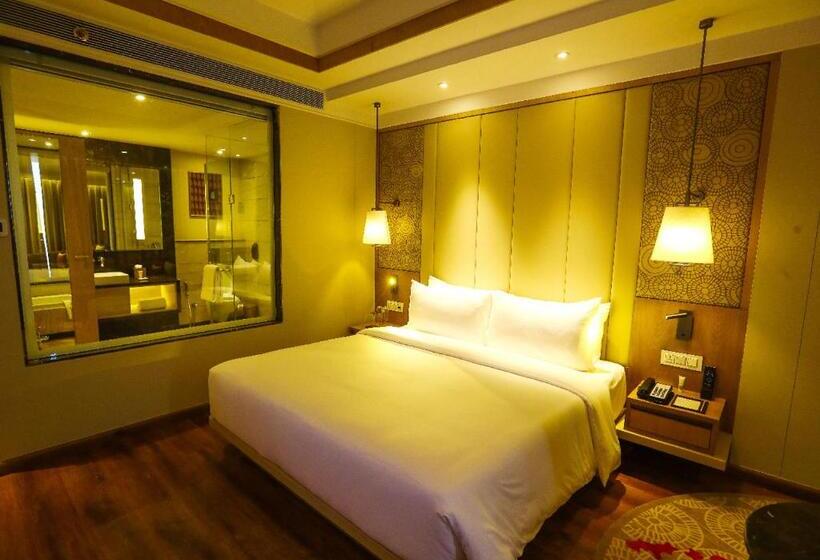 سوییت جونیور, Radisson Bhopal