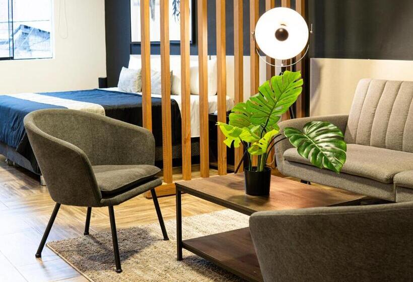 سوئیت با تخت بزرگ, Rua Hoteles Piura