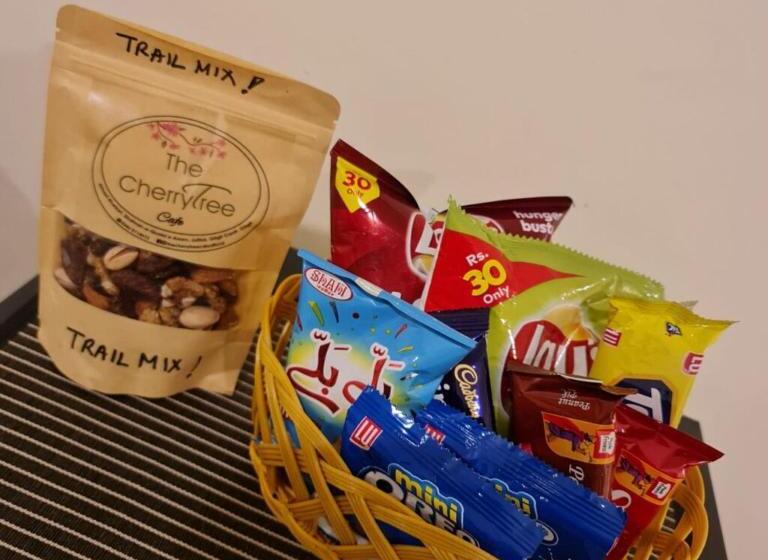 اتاق استاندارد, The Mandarin Inn