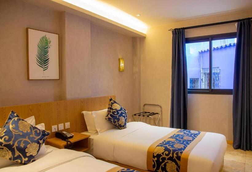 豪华房间, Vancii