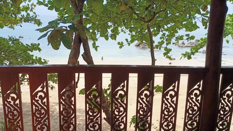 חדר דלוקס נוף לים, Kohjum Seafront Resort