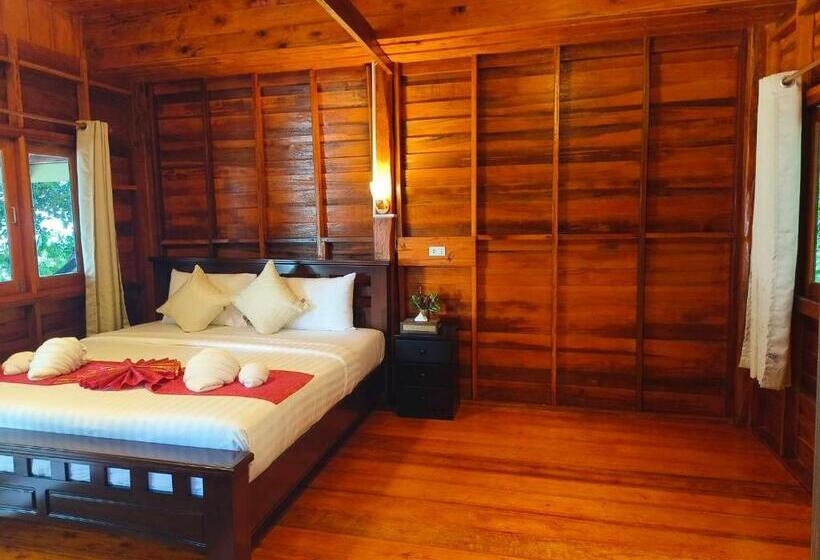 בקתה דלוקס, Kohjum Seafront Resort