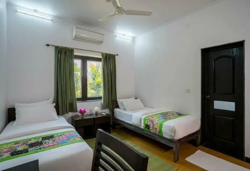 デラックスルーム, Sarth Ayurveda Retreat And Wellness Centre