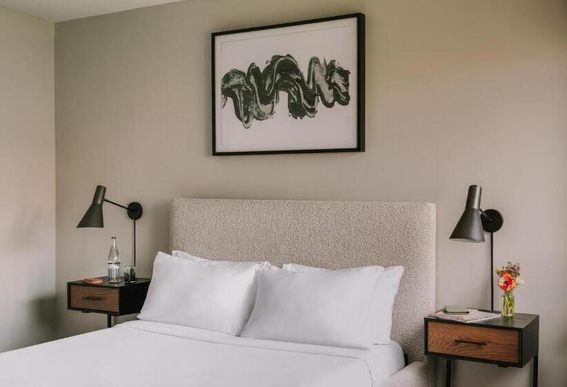 2 Bedroom Apartment, Sonder At Commerce