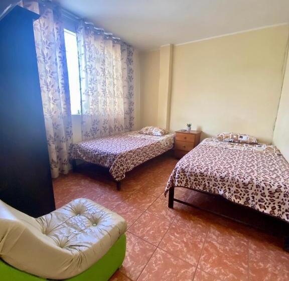 اتاق استاندارد با سرویس بهداشتی مشترک, Hospedaje Anais