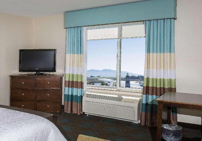 Номер Стандартный с Видом, Hampton Inn & Suites Suisun City Waterfront