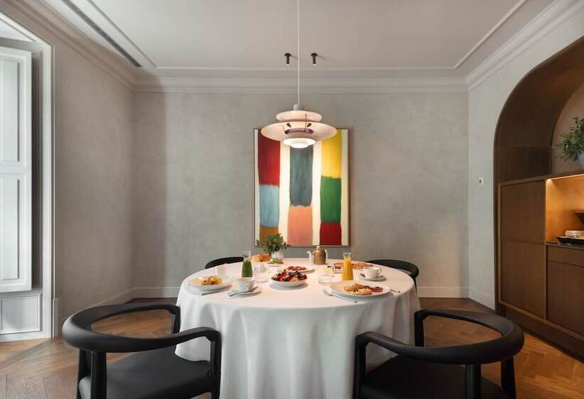 Люкс, Alma Barcelona Gl