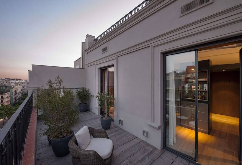 Люкс Повышенной Комфортности, Alma Barcelona Gl