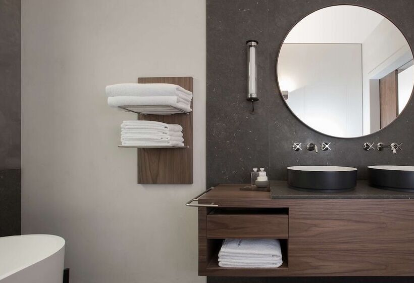 Люкс, Alma Barcelona Gl