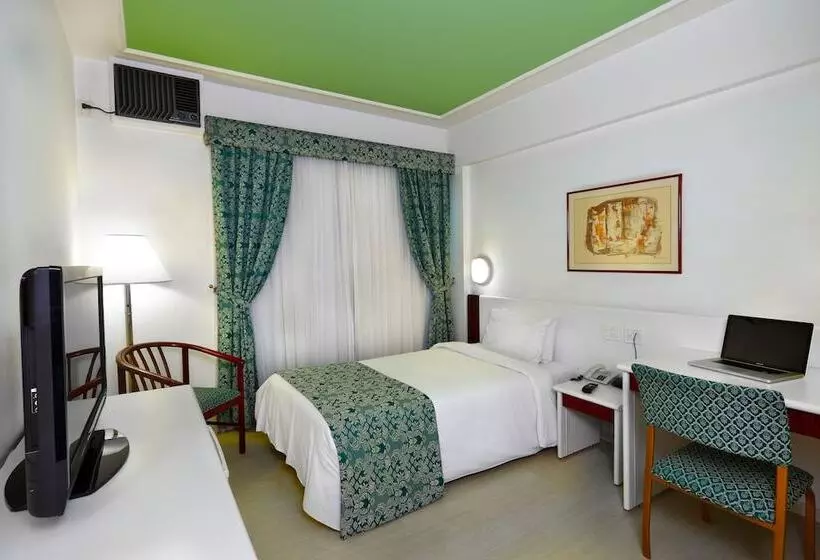 Quarto Individual Executivo, Boulevard Plaza
