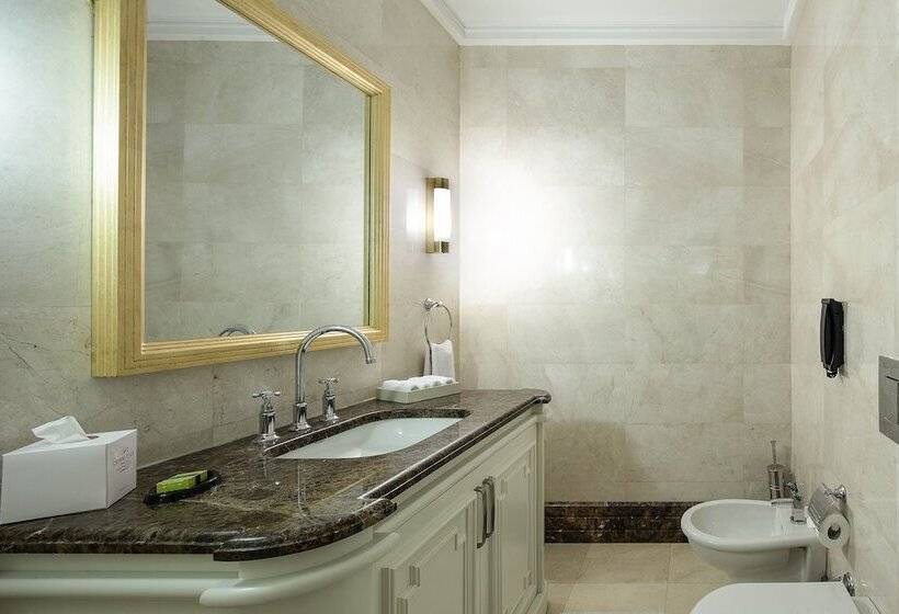 سوئیت پرزیدنت, Crowne Plaza Istanbul Asia, An Ihg