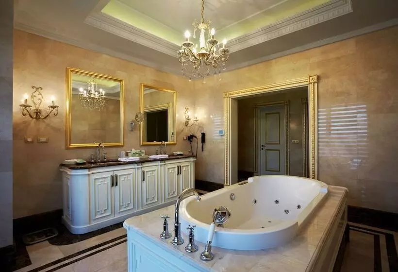 プレジデントスイートルーム, Crowne Plaza Istanbul Asia, An Ihg