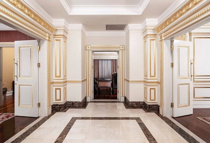 سوئیت پرزیدنت, Crowne Plaza Istanbul Asia, An Ihg