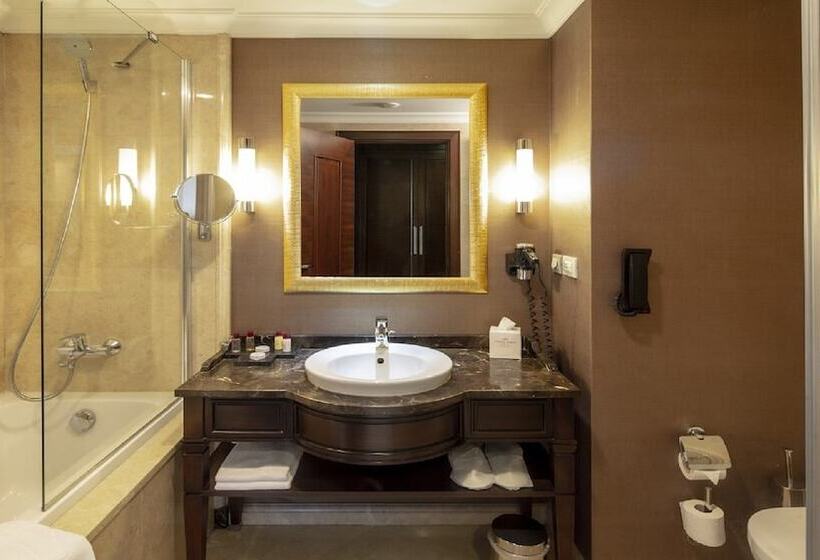اتاق پرمیوم, Crowne Plaza Istanbul Asia, An Ihg