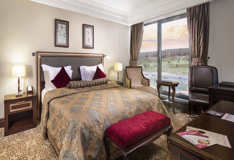 اتاق پرمیوم, Crowne Plaza Istanbul Asia, An Ihg