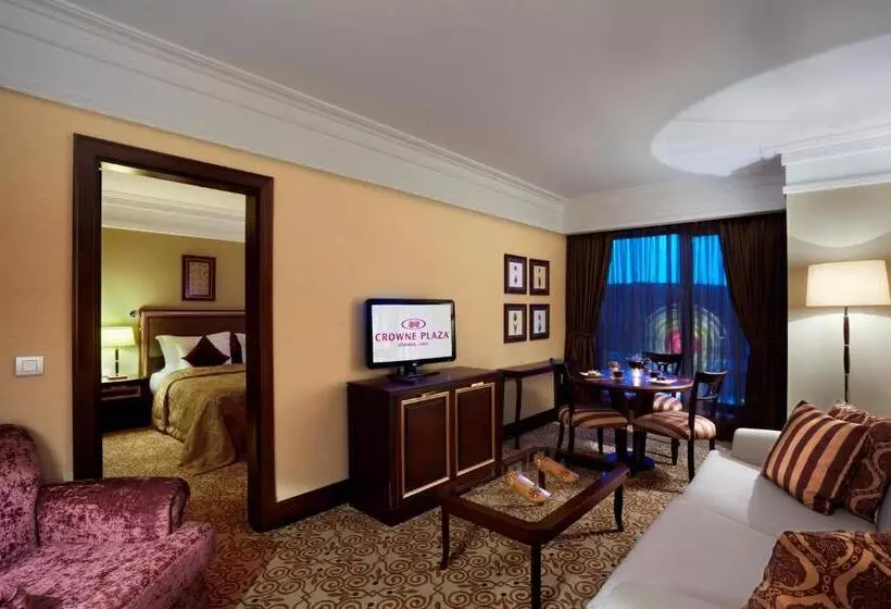 クラブスイート, Crowne Plaza Istanbul Asia, An Ihg