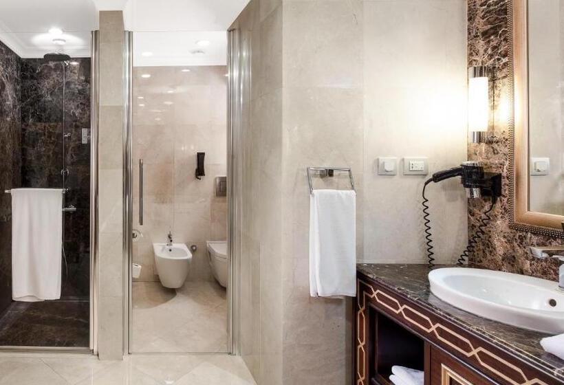 سوئیت کلاب, Crowne Plaza Istanbul Asia, An Ihg