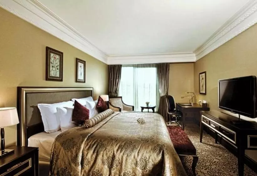 キングサイズベッドのスタンダードルーム, Crowne Plaza Istanbul Asia, An Ihg