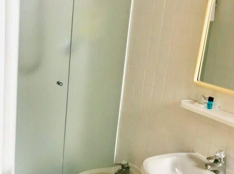 חדר סטנדרט, Essen