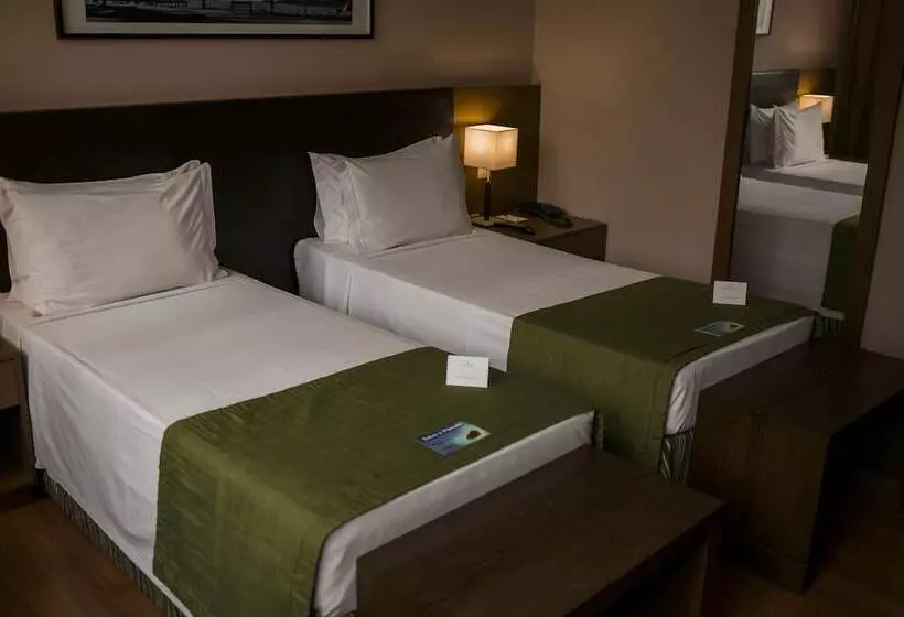 اتاق استاندارد, Golden Tulip Porto Vitoria