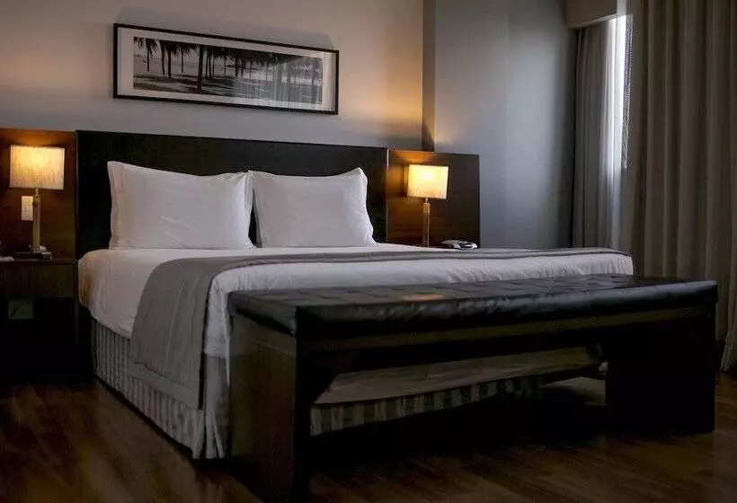 اتاق لوکس, Golden Tulip Porto Vitoria