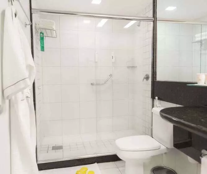 اتاق سوپریور, Golden Tulip Porto Vitoria