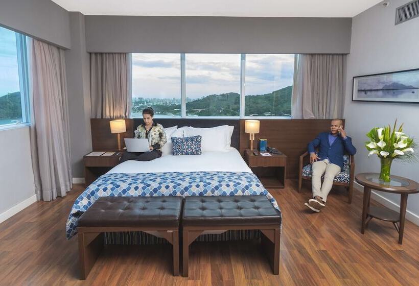 行政房间, Golden Tulip Porto Vitoria