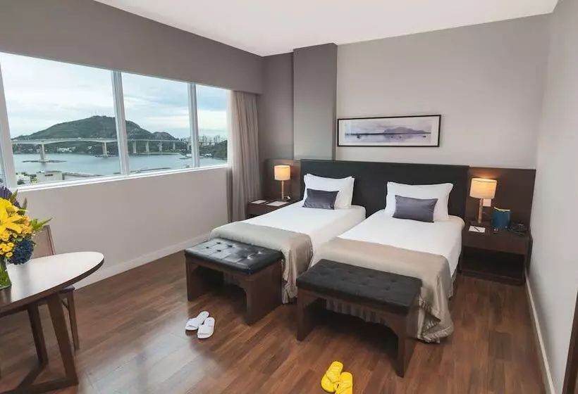 اتاق لوکس, Golden Tulip Porto Vitoria