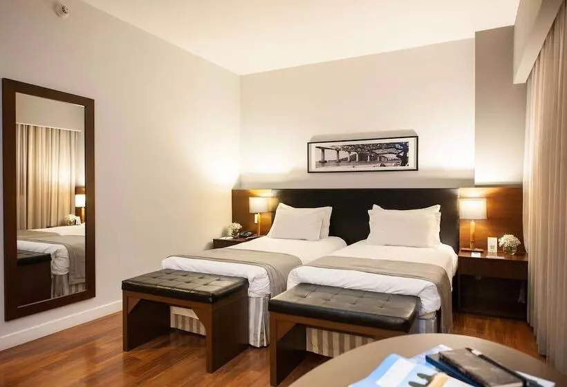 اتاق لوکس, Golden Tulip Porto Vitoria