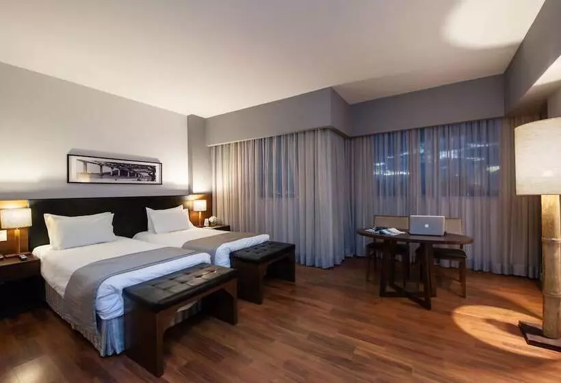 اتاق لوکس, Golden Tulip Porto Vitoria