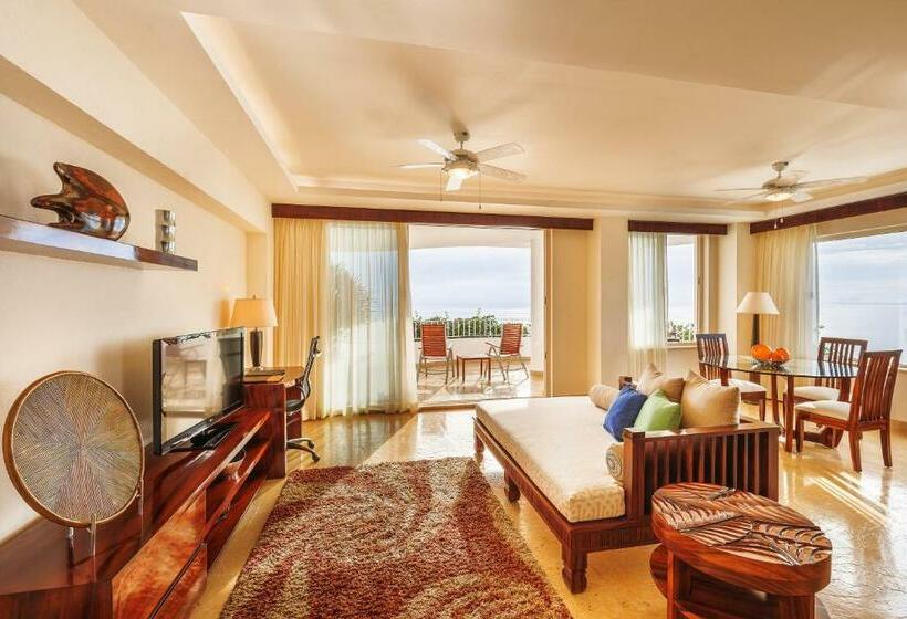 סוויטה נוף לים, Grand Miramar All Luxury Suites & Residences