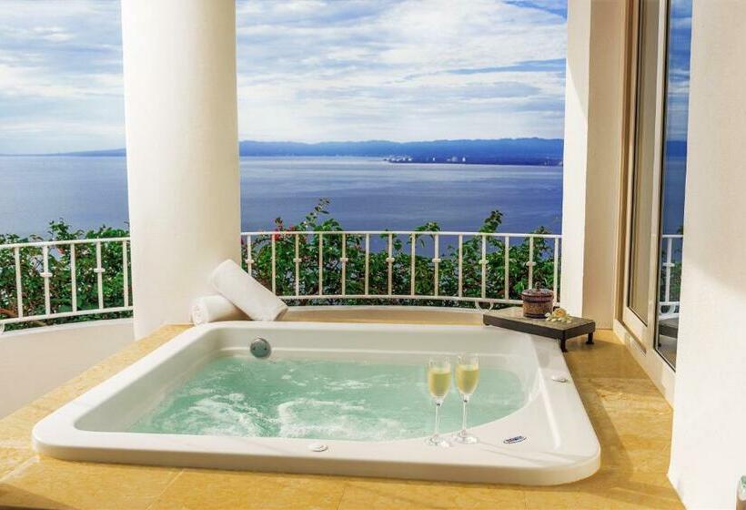 סוויטה נוף לים, Grand Miramar All Luxury Suites & Residences