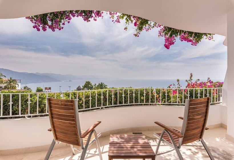 סוויטת ג'וניור נוף לים, Grand Miramar All Luxury Suites & Residences