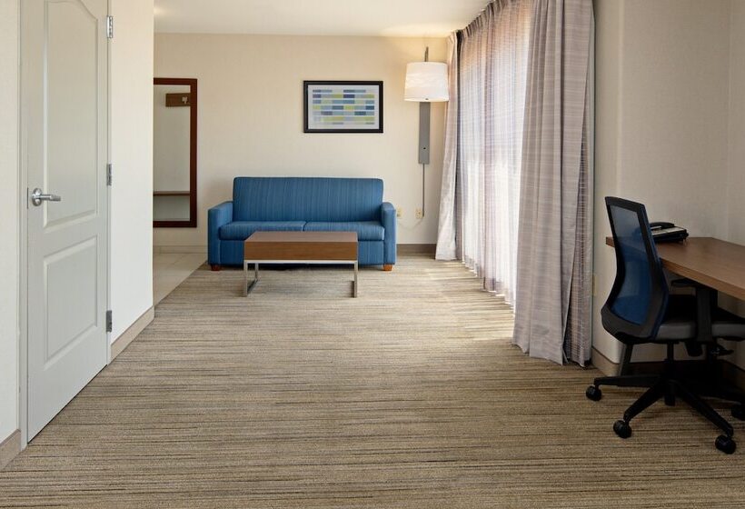 סוויטה, Holiday Inn Express Fresno South, An Ihg