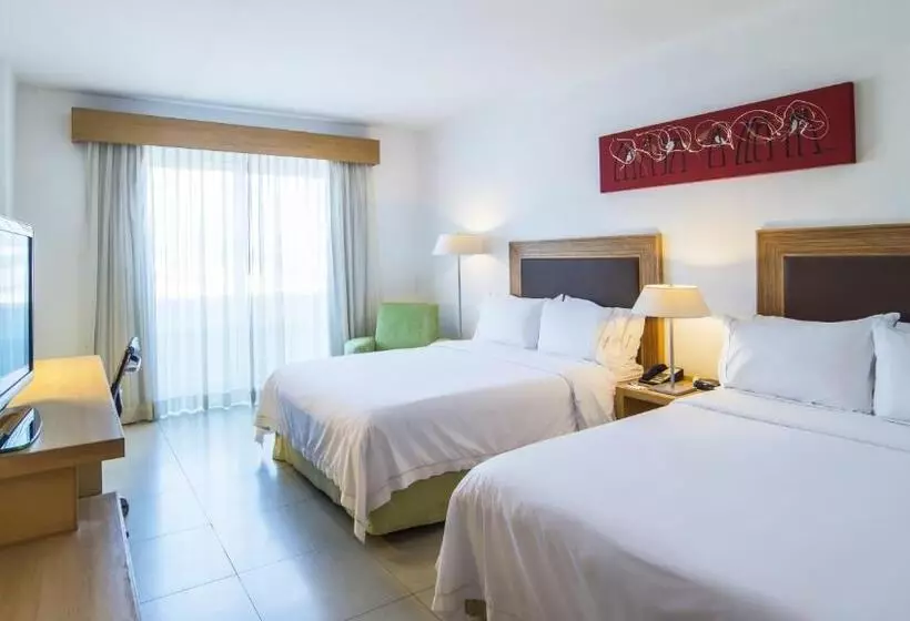 اتاق استاندارد با بالکن, Holiday Inn Express Manzanillo, An Ihg