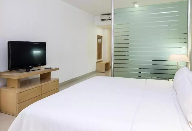 اتاق اجرایی با تخت بزرگ, Holiday Inn Express Manzanillo, An Ihg