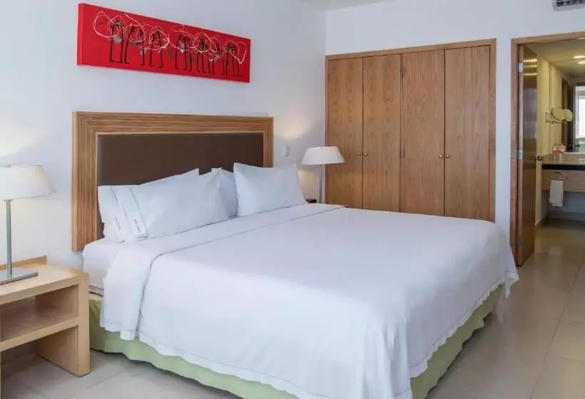 سوییت اجرایی, Holiday Inn Express Manzanillo, An Ihg