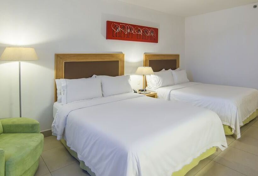 غرفه قياسيه سريرين مزدوجين, Holiday Inn Express Manzanillo, An Ihg