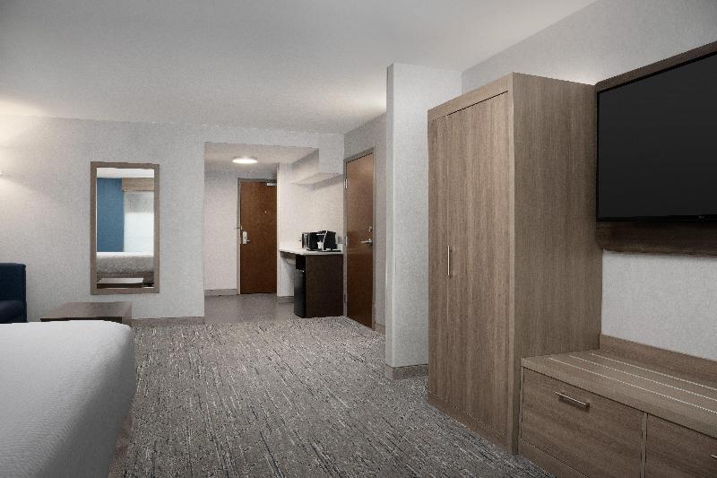 Люкс Адаптированный для Инвалидов, Holiday Inn Express & Suites Alexandria   Fort Belvoir, An Ihg