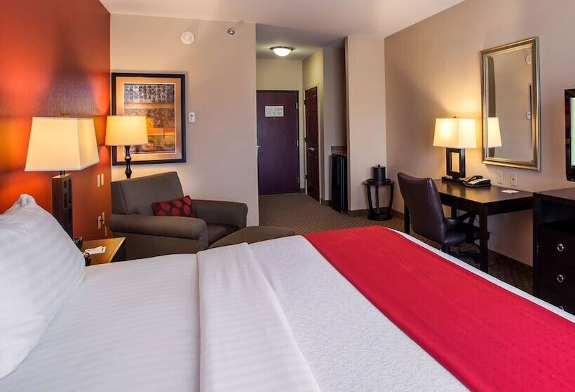 스위트, Holiday Inn Express & Suites   Oklahoma City Airport, An Ihg