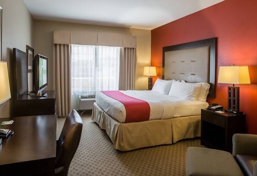 חדר סטנדרט, Holiday Inn Express & Suites   Oklahoma City Airport, An Ihg